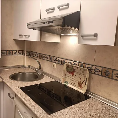 Espacioso Frente Al Corte Ingles Con Plaza De Garaje Gratis - Vu75