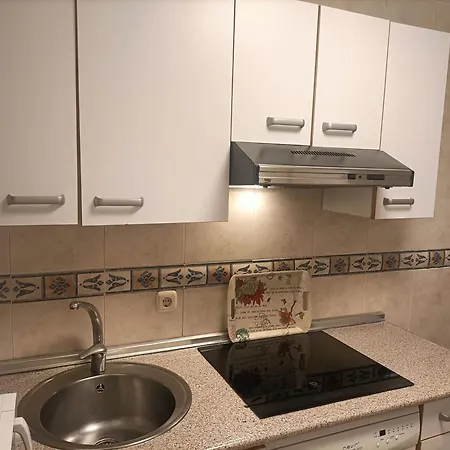 Apartament Espacioso Frente Al Corte Ingles Con Plaza De Garaje Gratis - Vu75