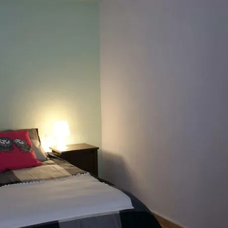 Apartman Espacioso Frente Al Corte Ingles Con Plaza De Garaje Gratis - Vu75 *