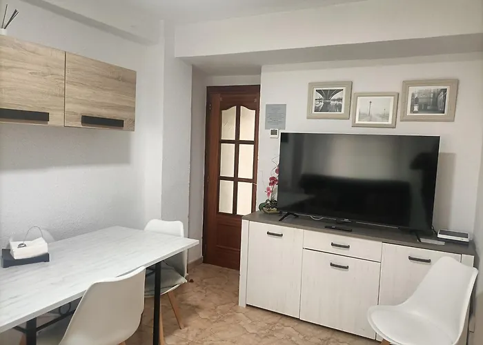 Espacioso Frente Al Corte Ingles Con Plaza De Garaje Gratis - Vu75 * Σαλαμάνκα