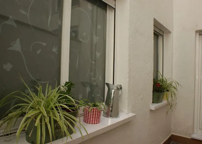 Espacioso Frente Al Corte Ingles Con Plaza De Garaje Gratis - Vu75 * Salamanka